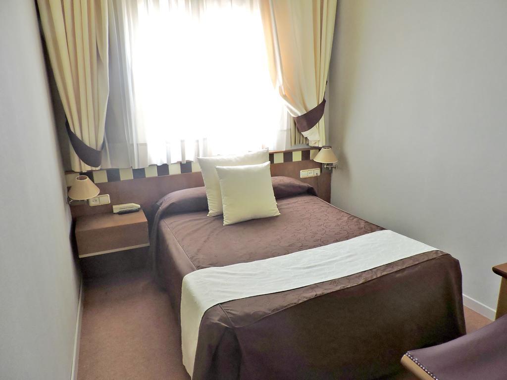 Hotel Las Yucas Atarfe Dış mekan fotoğraf